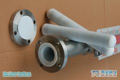 简述磁翻板液位计防腐的结构设计